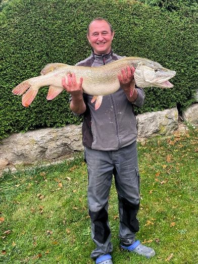 20251029 hecht loeffelstelzweiher 105cm 9500g alexander eidemiller 003fd47